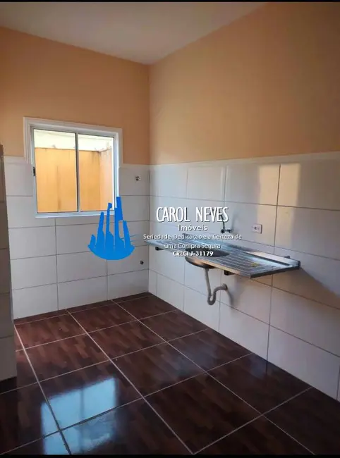 Foto 4 de Casa com 2 quartos à venda, 63m2 em Mongagua - SP