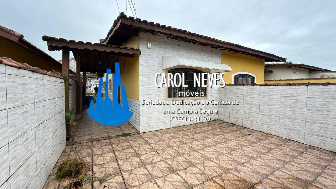 Foto 2 de Casa com 2 quartos à venda, 66m2 em Mongagua - SP