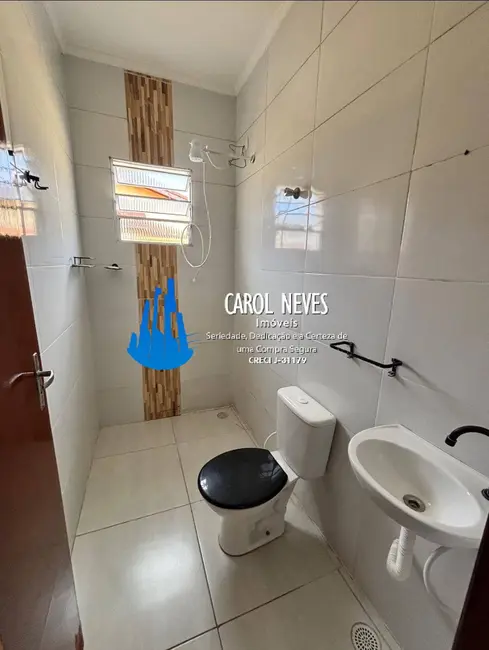 Foto 8 de Casa com 2 quartos à venda, 57m2 em Itanhaem - SP