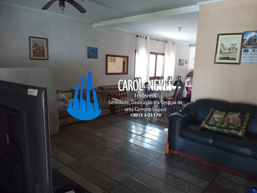 Foto 8 de Casa com 2 quartos à venda, 210m2 em Mongagua - SP