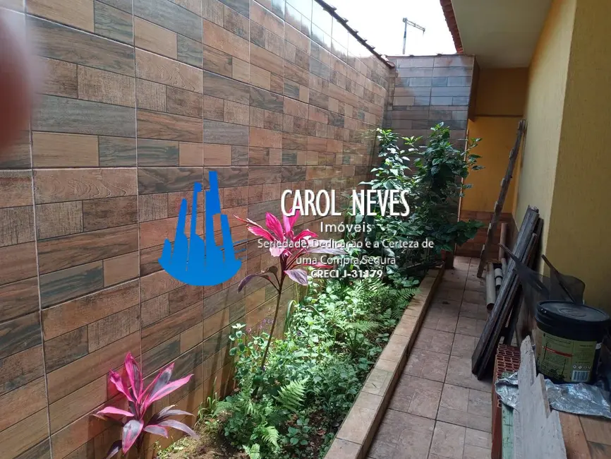 Foto 6 de Casa com 2 quartos à venda, 210m2 em Mongagua - SP