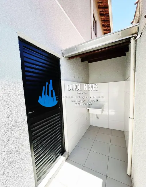 Foto 6 de Casa com 2 quartos à venda, 60m2 em Maracanã, Praia Grande - SP