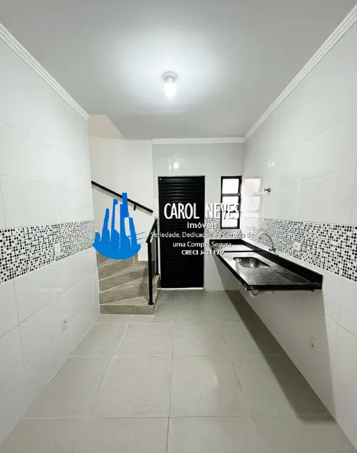 Foto 4 de Casa com 2 quartos à venda, 60m2 em Maracanã, Praia Grande - SP