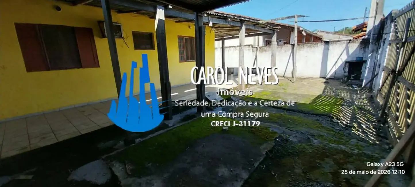 Casa com 3 quartos para alugar em Itanhaem - SP - imagem 9 Foto 9 de Casa com 3 quartos para alugar em Itanhaem - SP
