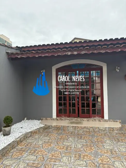 Foto 4 de Casa com 6 quartos à venda, 189m2 em Centro, Mongagua - SP