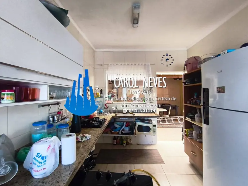 Foto 8 de Casa com 3 quartos à venda, 166m2 em Itanhaem - SP