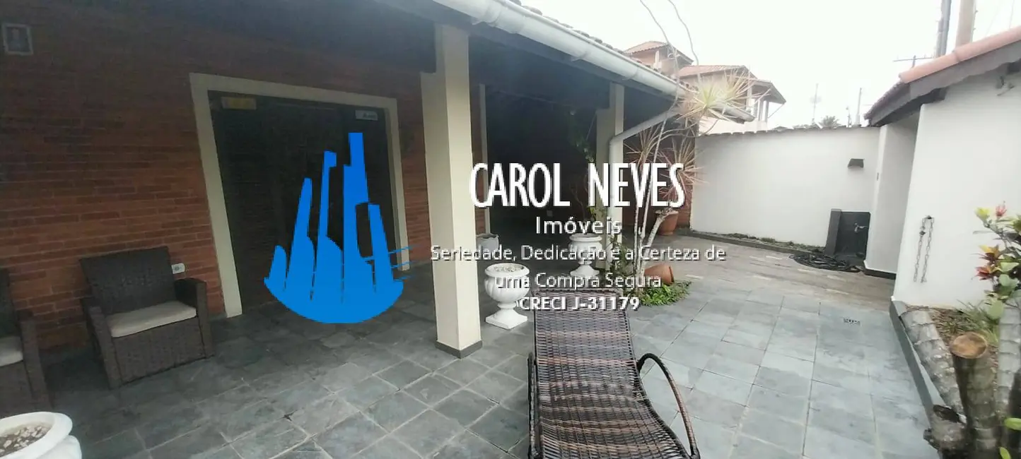 Foto 4 de Casa com 5 quartos à venda, 264m2 em Itanhaem - SP