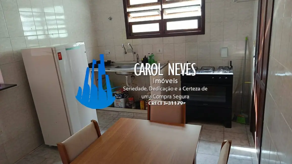 Foto 9 de Casa com 2 quartos à venda, 85m2 em Peruibe - SP