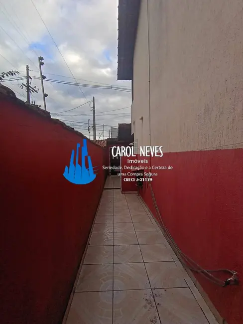 Foto 2 de Sobrado com 2 quartos à venda, 84m2 em Mongagua - SP