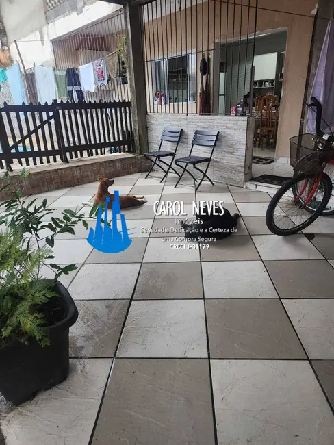 Sobrado com 4 quartos à venda, 65m2 em Mongagua - SP - imagem 3 Foto 3 de Sobrado com 4 quartos à venda, 65m2 em Mongagua - SP