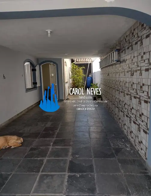 Foto 2 de Casa com 4 quartos à venda, 90m2 em Itanhaem - SP