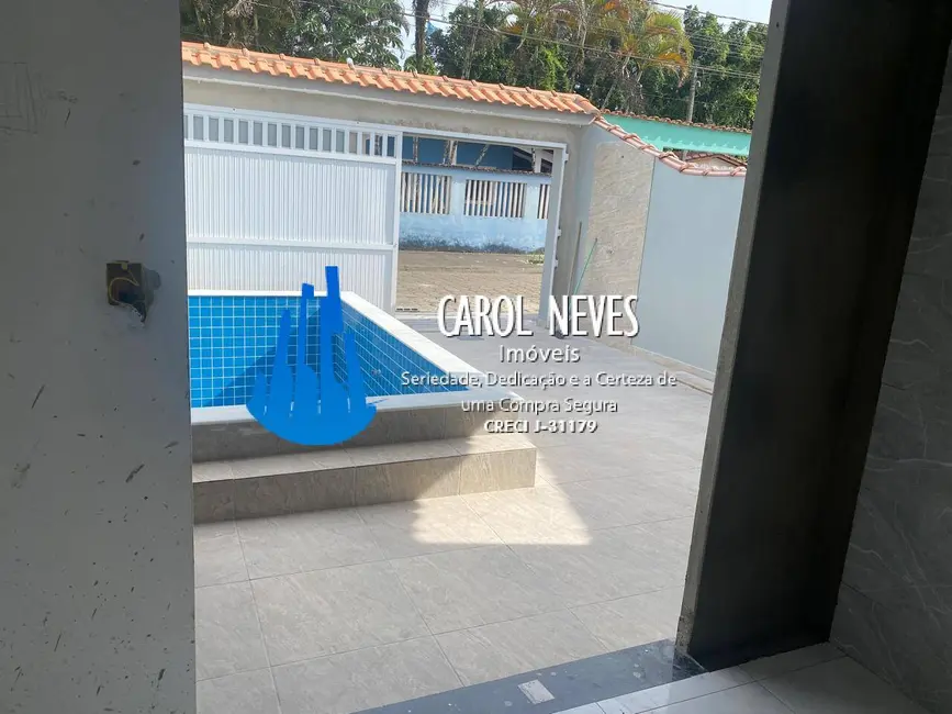 Casa com 2 quartos à venda, 63m2 em Itanhaem - SP - imagem 4 Foto 4 de Casa com 2 quartos à venda, 63m2 em Itanhaem - SP