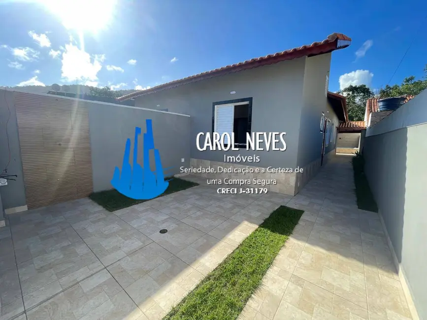 Foto 2 de Casa com 2 quartos à venda, 75m2 em Itanhaem - SP