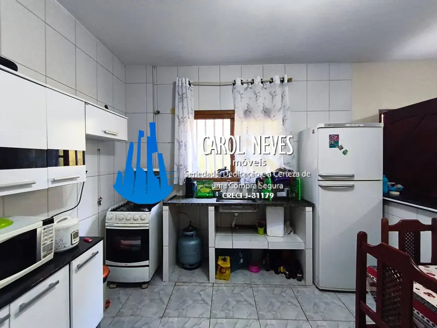 Foto 8 de Casa com 2 quartos à venda, 94m2 em Mongagua - SP