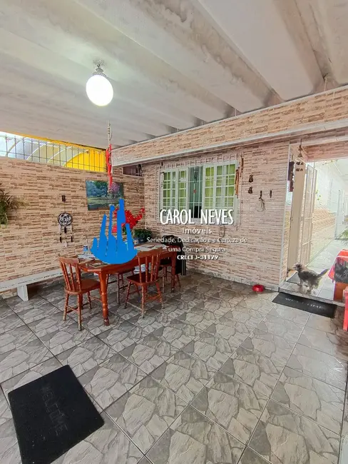 Foto 3 de Casa com 2 quartos à venda, 80m2 em Mongagua - SP
