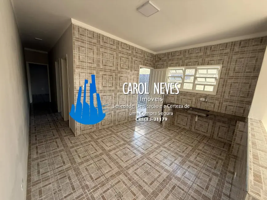 Foto 6 de Casa com 2 quartos à venda, 60m2 em Mongagua - SP