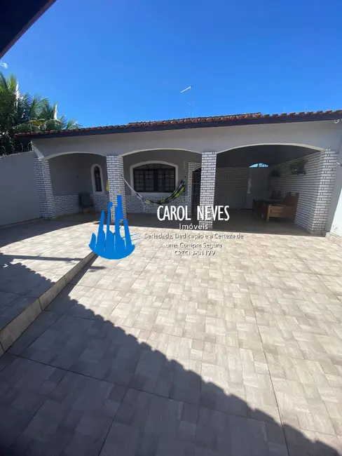 Casa com 3 quartos à venda, 158m2 em Itanhaem - SP - imagem 2 Foto 2 de Casa com 3 quartos à venda, 158m2 em Itanhaem - SP