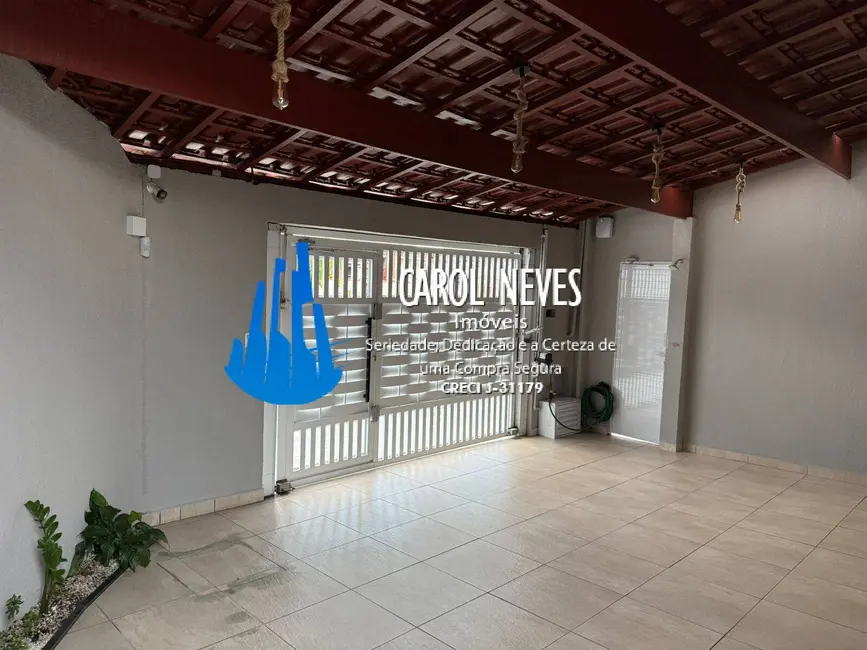 Casa com 4 quartos à venda, 246m2 em Mongagua - SP - imagem 2 Foto 2 de Casa com 4 quartos à venda, 246m2 em Mongagua - SP