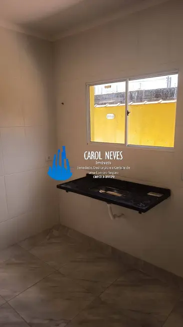 Foto 8 de Casa com 2 quartos à venda, 53m2 em Itanhaem - SP