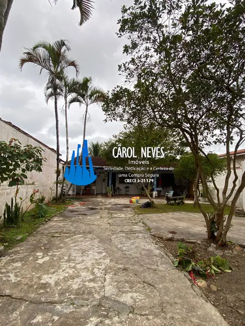 Foto 2 de Casa com 2 quartos à venda, 67m2 em Itanhaem - SP