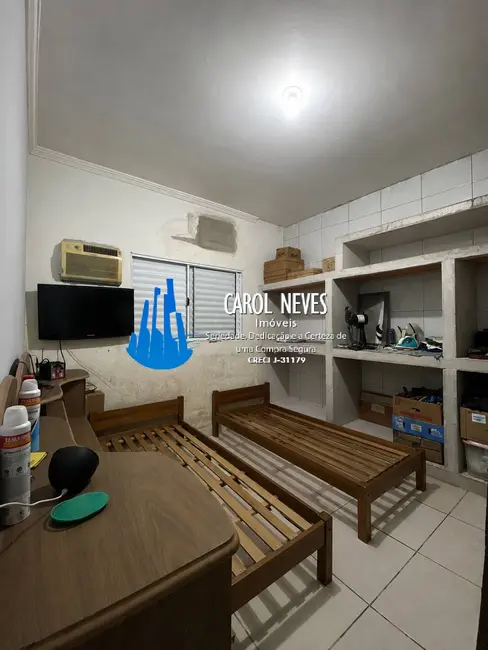 Foto 6 de Casa com 2 quartos à venda, 65m2 em Itanhaem - SP