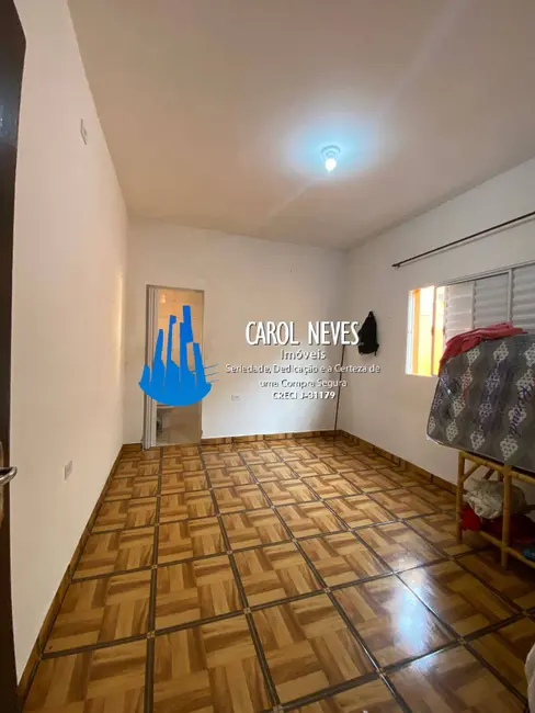 Foto 9 de Casa com 2 quartos à venda, 66m2 em Itanhaem - SP