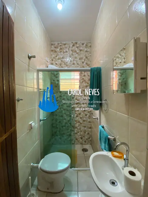 Foto 8 de Casa com 2 quartos à venda, 66m2 em Itanhaem - SP