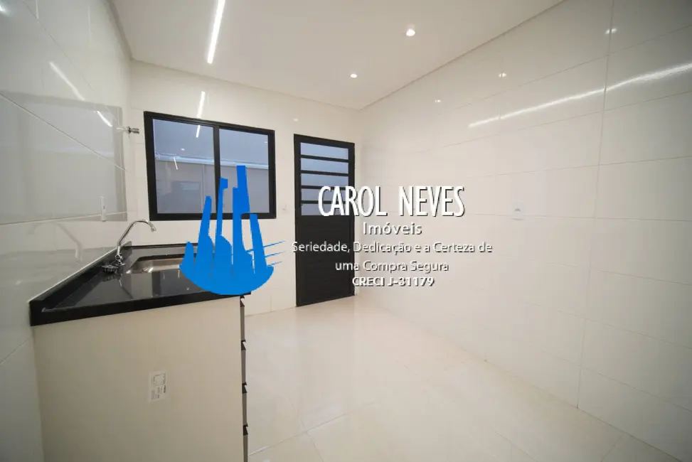 Sobrado com 2 quartos à venda, 62m2 em Mirim, Praia Grande - SP - imagem 5 Foto 5 de Sobrado com 2 quartos à venda, 62m2 em Mirim, Praia Grande - SP