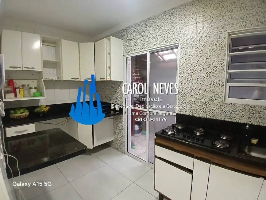 Foto 7 de Sobrado com 3 quartos para alugar, 120m2 em Mongagua - SP