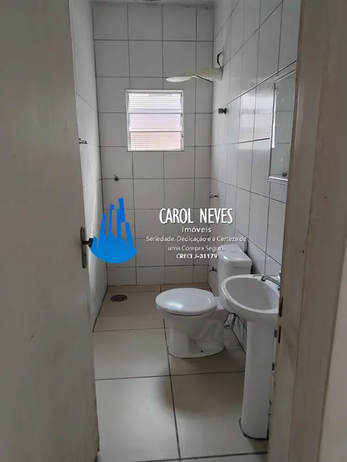 Foto 8 de Casa com 2 quartos à venda, 155m2 em Itanhaem - SP