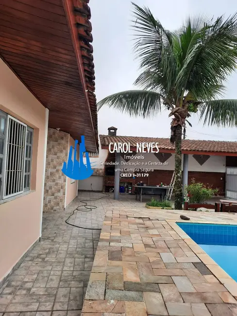 Sobrado com 5 quartos à venda, 170m2 em Itanhaem - SP - imagem 4 Foto 4 de Sobrado com 5 quartos à venda, 170m2 em Itanhaem - SP