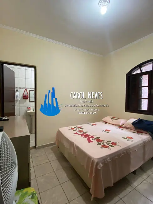 Foto 8 de Casa com 2 quartos à venda, 80m2 em Itanhaem - SP