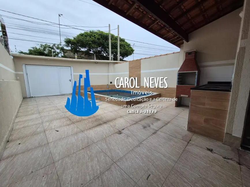 Foto 3 de Casa com 3 quartos à venda em Mongagua - SP