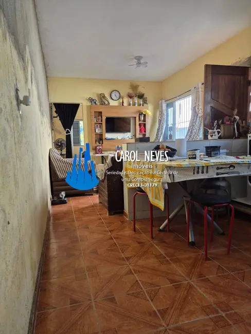 Foto 2 de Casa com 2 quartos à venda, 62m2 em Mongagua - SP