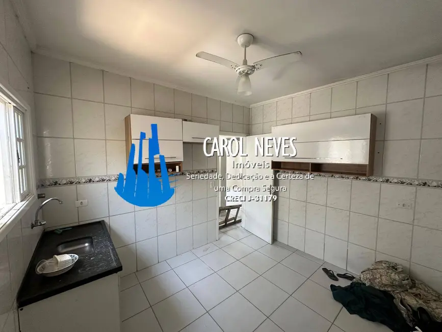 Foto 8 de Casa com 2 quartos à venda, 130m2 em Itanhaem - SP