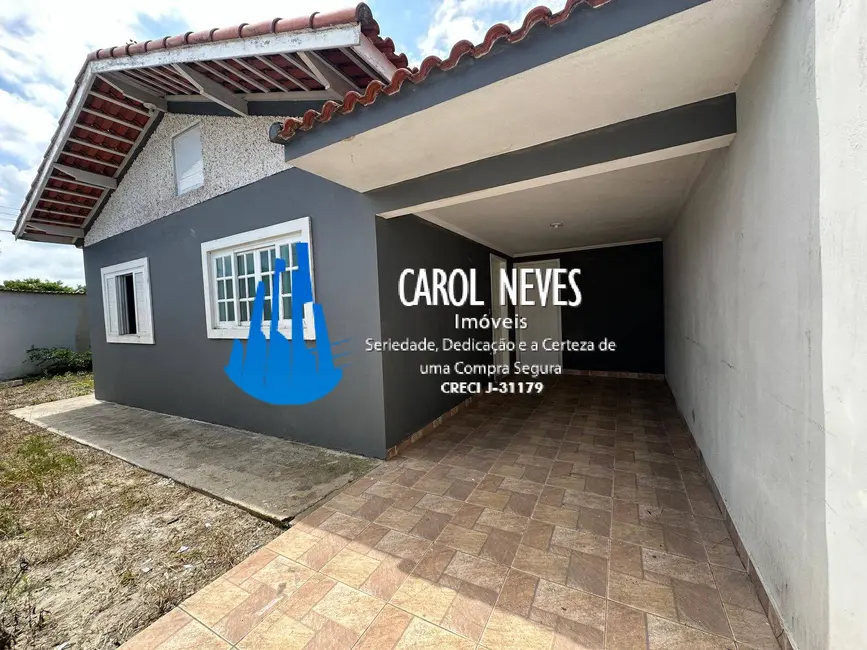 Foto 2 de Casa com 2 quartos à venda, 130m2 em Itanhaem - SP