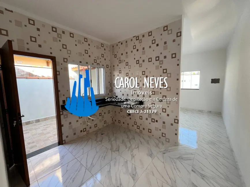Foto 4 de Casa com 2 quartos à venda, 78m2 em Itanhaem - SP