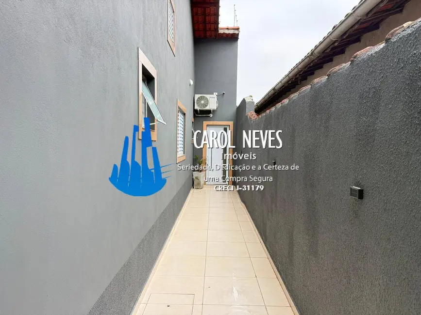 Foto 5 de Casa com 2 quartos à venda, 86m2 em Mongagua - SP