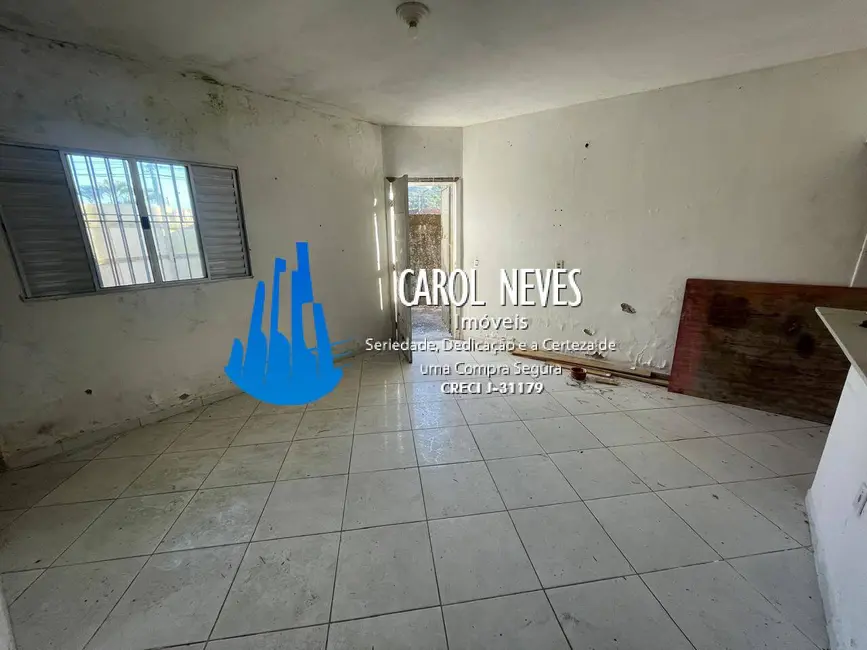 Sobrado com 3 quartos à venda, 90m2 em Mongagua - SP - imagem 5 Foto 5 de Sobrado com 3 quartos à venda, 90m2 em Mongagua - SP