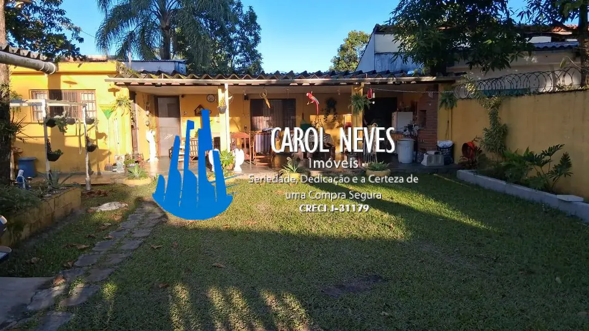 Casa com 3 quartos à venda em Itanhaem - SP - imagem 3 Foto 3 de Casa com 3 quartos à venda em Itanhaem - SP
