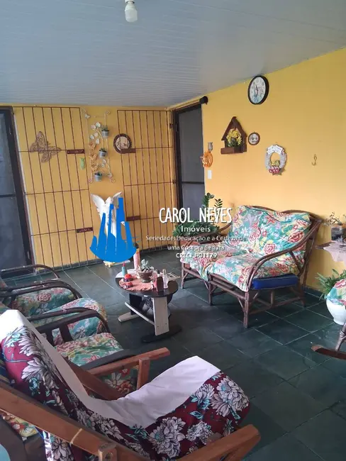 Casa com 3 quartos à venda em Itanhaem - SP - imagem 8 Foto 8 de Casa com 3 quartos à venda em Itanhaem - SP
