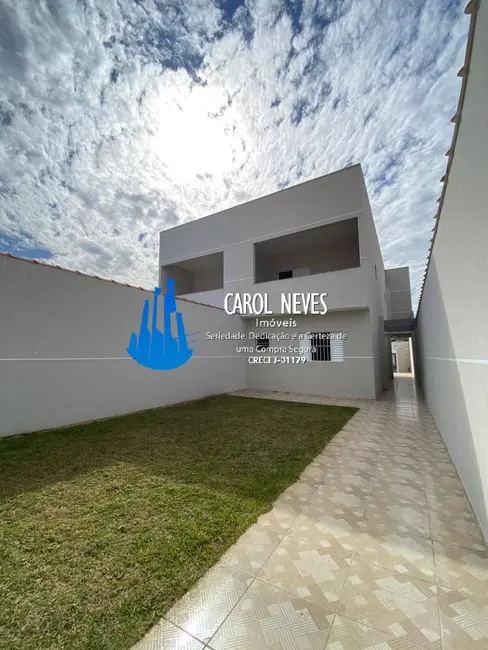Foto 2 de Sobrado com 3 quartos à venda, 158m2 em Itanhaem - SP