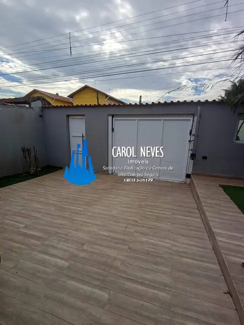 Foto 6 de Casa com 2 quartos à venda, 127m2 em Mongagua - SP
