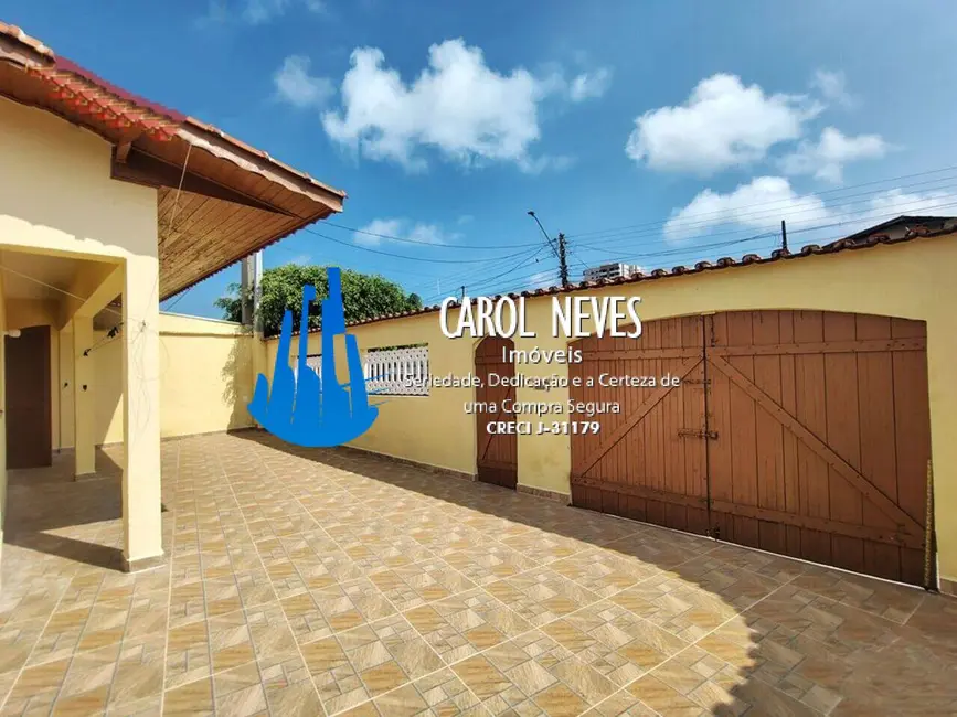 Foto 4 de Casa com 2 quartos à venda, 200m2 em Mongagua - SP