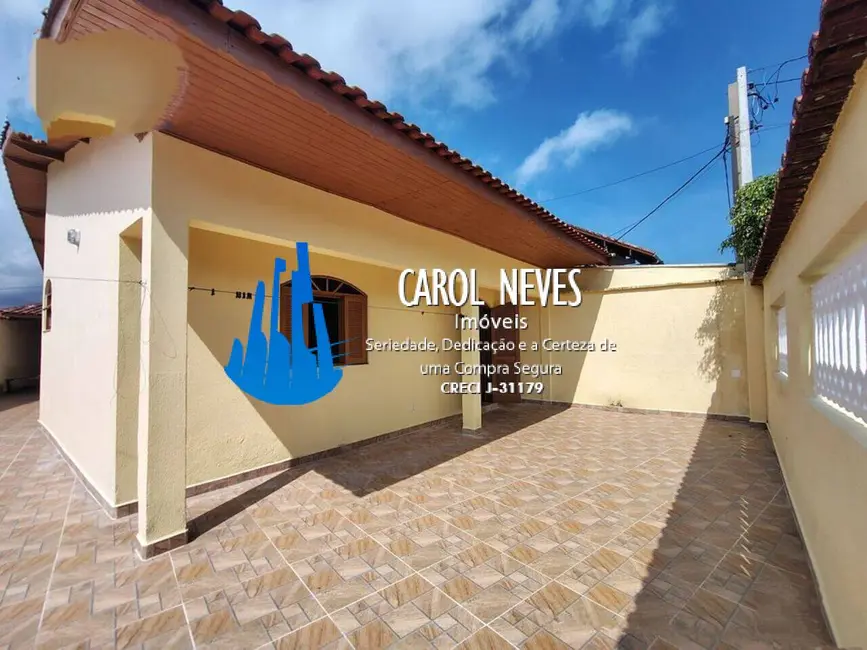 Foto 3 de Casa com 2 quartos à venda, 200m2 em Mongagua - SP