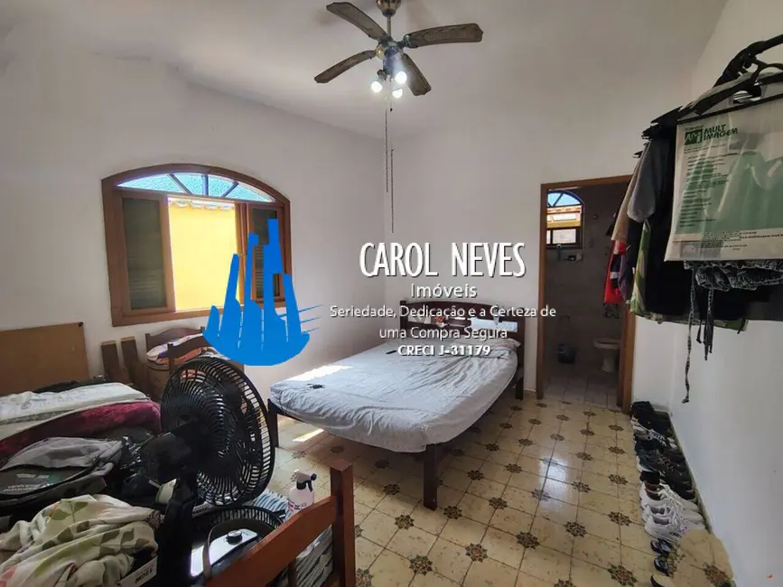 Foto 8 de Casa com 2 quartos à venda, 200m2 em Mongagua - SP