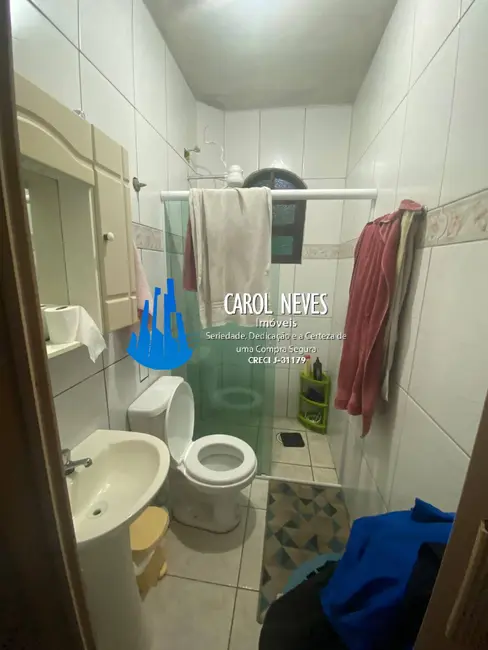 Foto 6 de Casa com 2 quartos à venda, 87m2 em Mongagua - SP