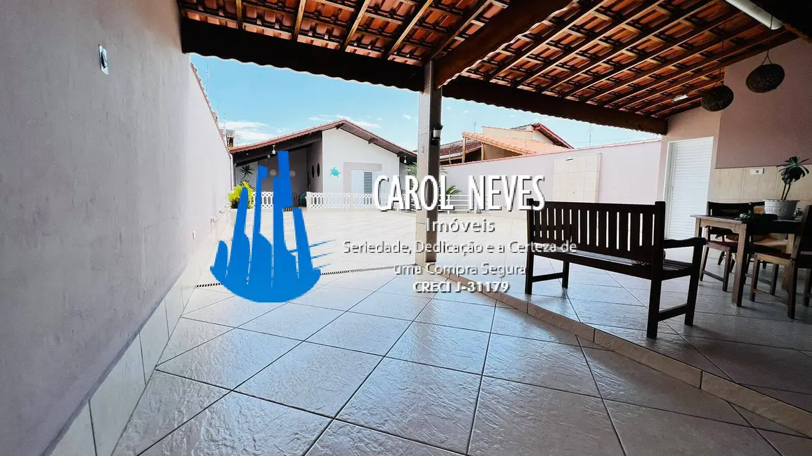 Foto 1 de Casa com 3 quartos à venda, 423m2 em Maracanã, Praia Grande - SP