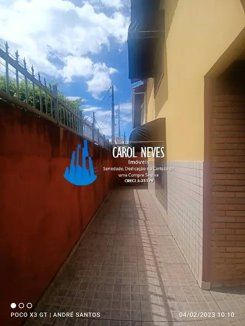 Foto 2 de Sobrado com 3 quartos à venda, 185m2 em Tupi, Praia Grande - SP