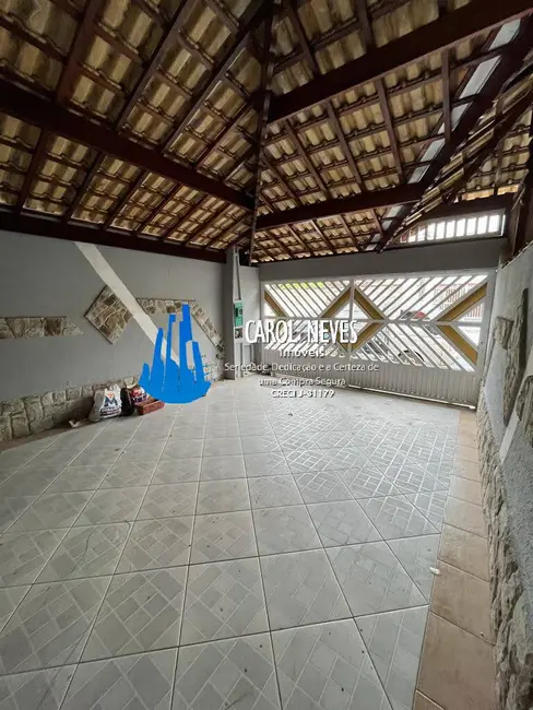Foto 4 de Casa com 3 quartos à venda, 124m2 em Maracanã, Praia Grande - SP